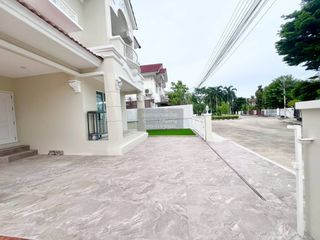 ให้เช่า 3 ห้องนอน บ้านเดี่ยว ใน ลาดกระบัง, กรุงเทพฯ