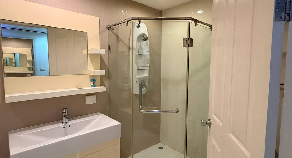 Продажа 1 кровать кондо в Щаттхана, Бангкок
