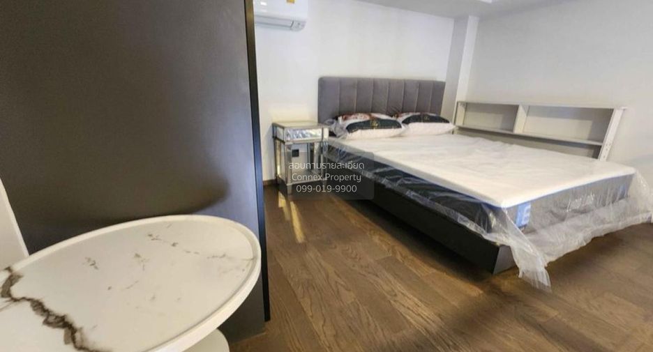 For rent 1 bed condo in Bang Rak, Bangkok
