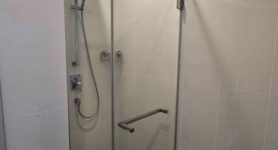 For rent and for sale 2 bedrooms condo in Khlong Toei, Bangkok