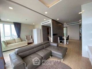 For rent 2 bedrooms condo in Bang Lamung, Chonburi