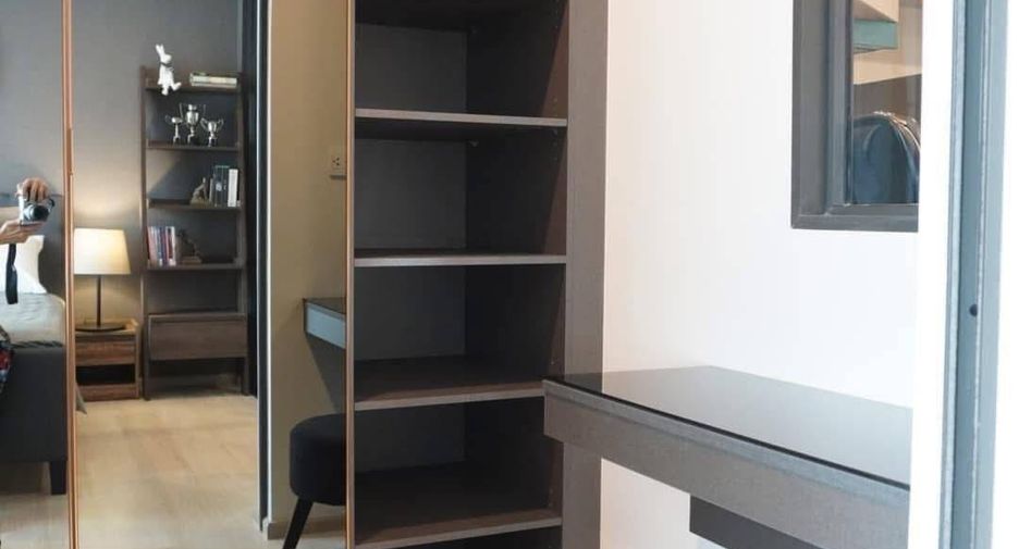 For rent 1 bed condo in Pathum Wan, Bangkok