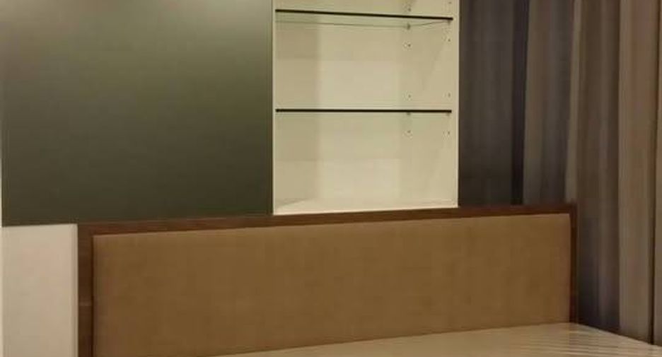 For rent 2 bedrooms condo in Pathum Wan, Bangkok