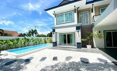 For sale 5 bedrooms house in Jomtien, Pattaya