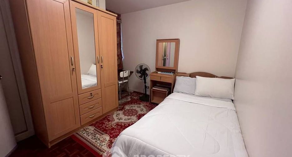 Продажа 2 спальни кондо в Йомтиен, Паттайя