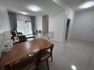 Casa adosada en alquiler de 2 habitaciones en Suan Luang, Bangkok