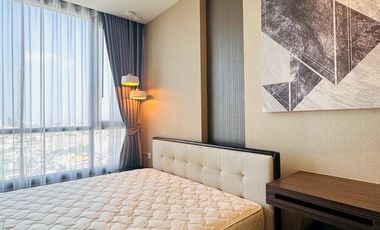 For sale 1 bed condo in Khlong Toei, Bangkok