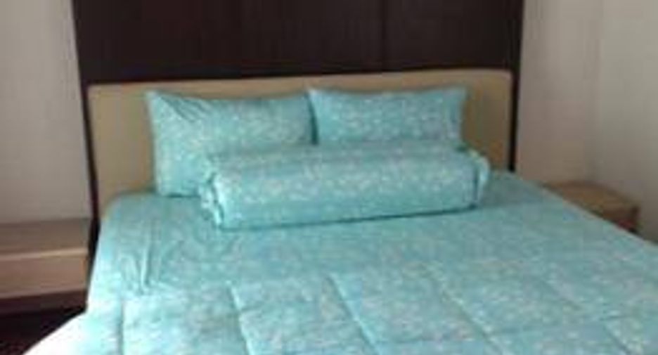 For sale 2 bedrooms condo in Sathon, Bangkok