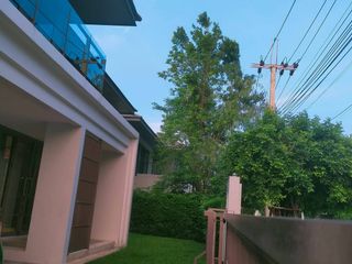 Haus zur Miete und zum Kauf mit 4 Zimmer in Bang Khen, Bangkok