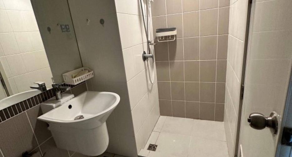 À vendre 1 chambre condo à Bang Sue, Bangkok