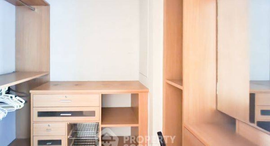 Продажа 3 спальни кондо в Кхлонг Тоеи, Бангкок