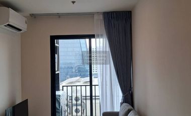 Wohnung zur Miete mit 1 Zimmer in Huai Khwang, Bangkok