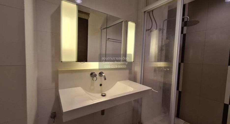 For rent 1 Beds condo in Huai Khwang, Bangkok
