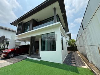 ให้เช่า 3 ห้องนอน บ้านเดี่ยว ใน ประเวศ, กรุงเทพฯ