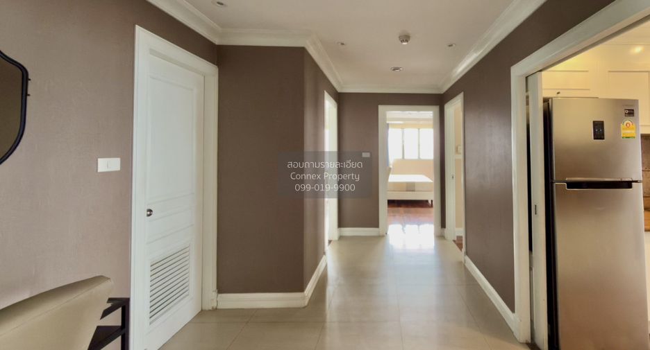 For rent 3 ベッドルーム condo in Khlong Toei, Bangkok