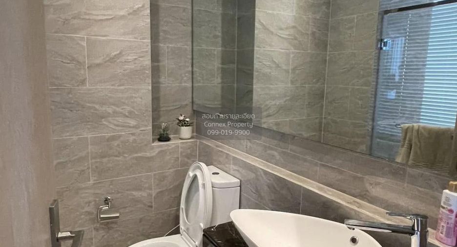 For rent 2 bedrooms condo in Huai Khwang, Bangkok