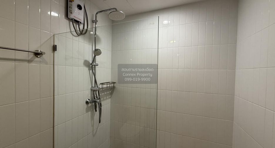 For rent 2 ベッドルーム condo in Watthana, Bangkok