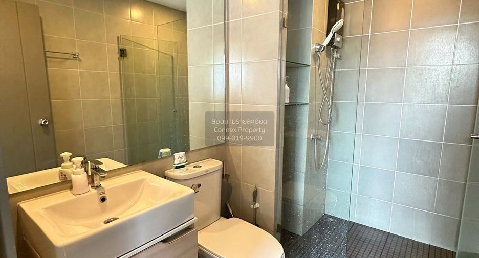 Condo en alquiler de 2 habitaciones en Bang Na, Bangkok