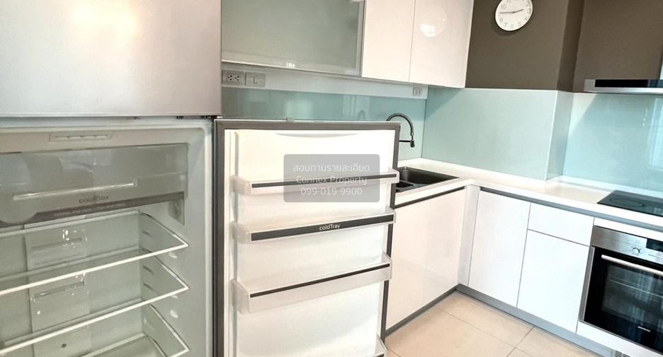 Wohnung zur Miete mit 3 Zimmer in Khlong Toei, Bangkok