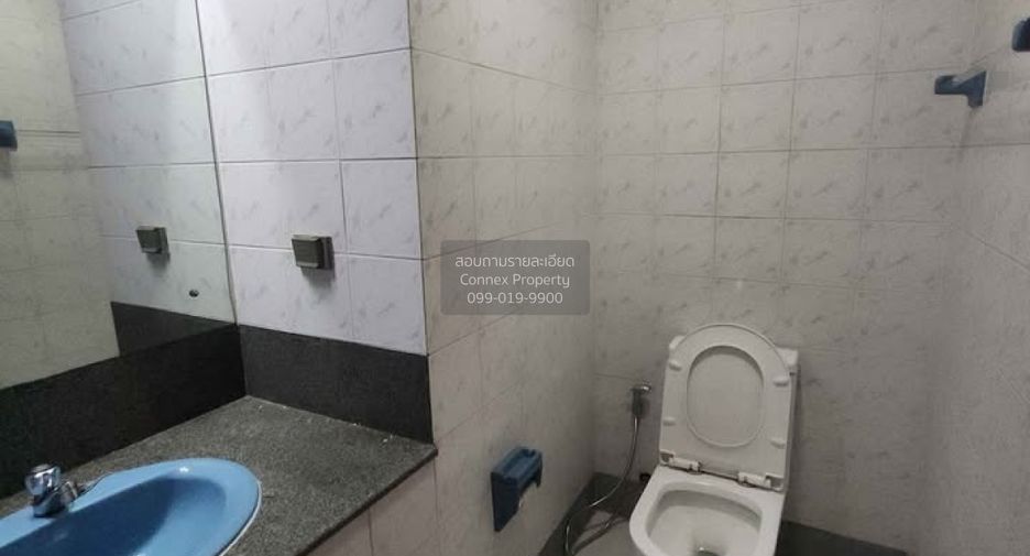For rent 1 bed condo in Khlong San, Bangkok