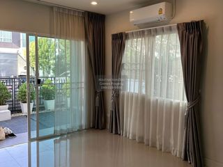 For rent 4 bedrooms house in Pak Kret, Nonthaburi