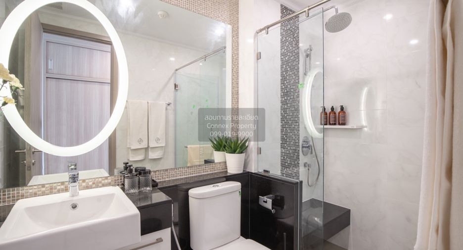 For rent 2 bedrooms condo in Watthana, Bangkok