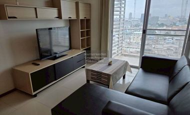 Wohnung zur Miete mit 1 Zimmer in Khlong San, Bangkok