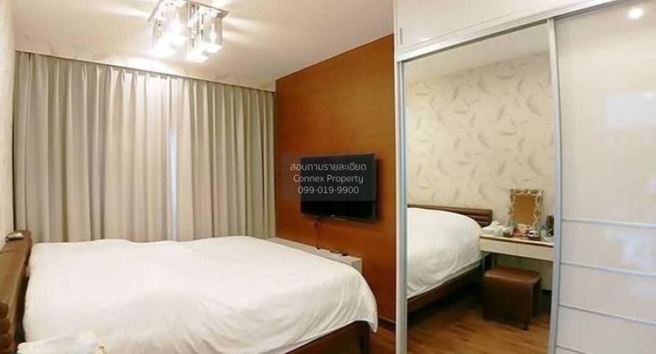 For rent 2 bedrooms condo in Khlong San, Bangkok