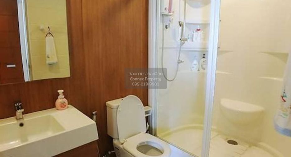 For rent 2 bedrooms condo in Khlong San, Bangkok
