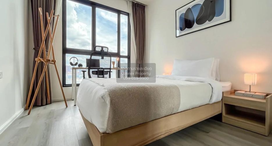 For rent 2 bedrooms condo in Huai Khwang, Bangkok