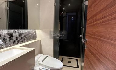 Wohnung zur Miete mit 2 Zimmer in Khlong Toei, Bangkok