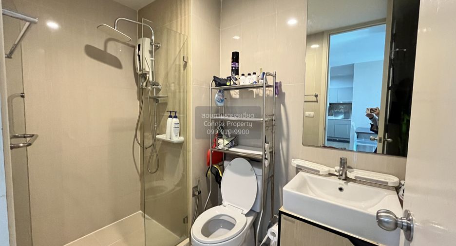 For rent 2 bedrooms condo in Bangkok Yai, Bangkok