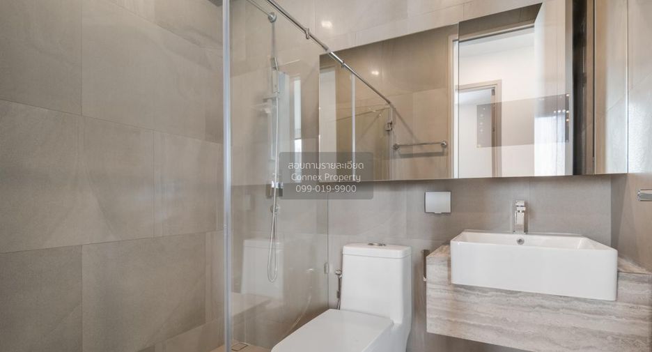 For rent 2 bedrooms condo in Ratchathewi, Bangkok