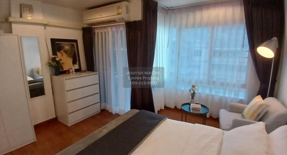 Condo en alquiler de 1 habitaciones en Bang Rak, Bangkok