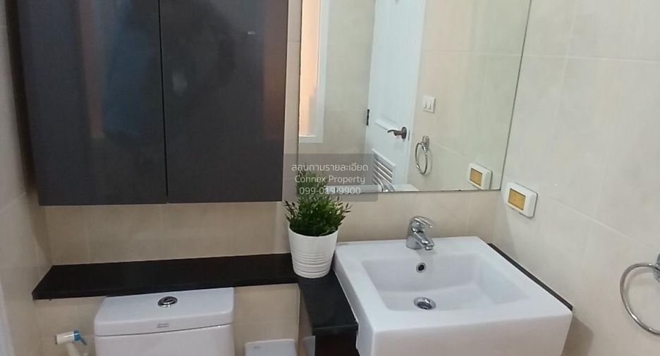 Condo en alquiler de 1 habitaciones en Bang Rak, Bangkok