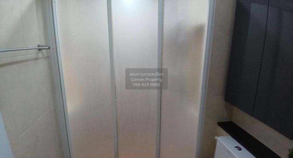 Condo en alquiler de 1 habitaciones en Bang Rak, Bangkok