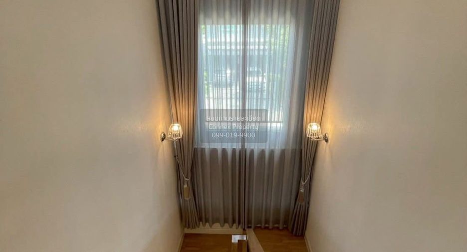 Haus zur Miete mit 4 Zimmer in Prawet, Bangkok