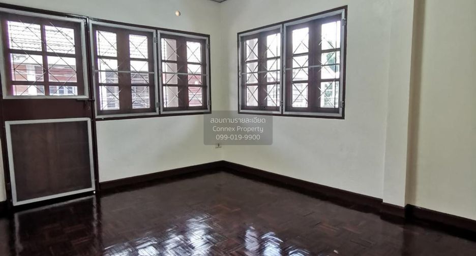 For rent 5 ベッドルーム house in Bang Khen, Bangkok