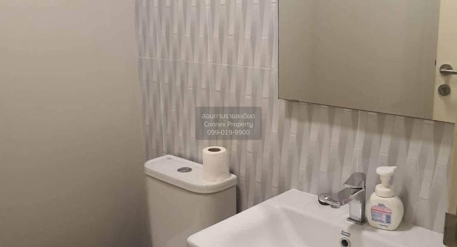 For rent 2 bedrooms townhouse in Bang Phli, Samut Prakan