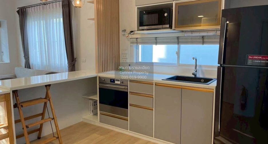 For rent 2 bedrooms townhouse in Bang Phli, Samut Prakan