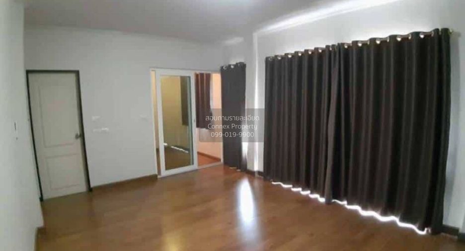 Casa en alquiler de 3 habitaciones en Bang Kruai, Nonthaburi