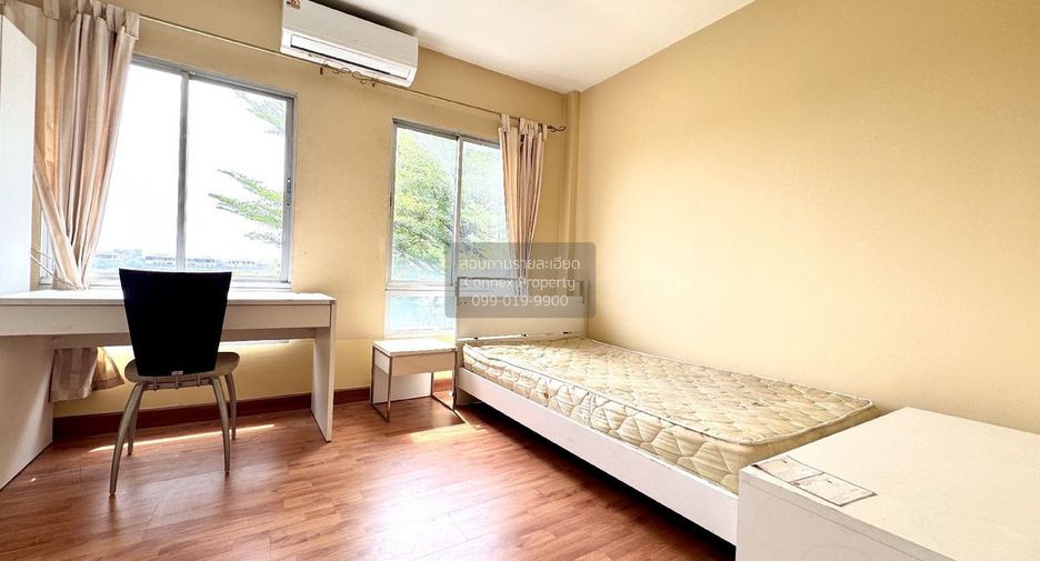For rent 3 ベッドルーム townhouse in Bang Kapi, Bangkok