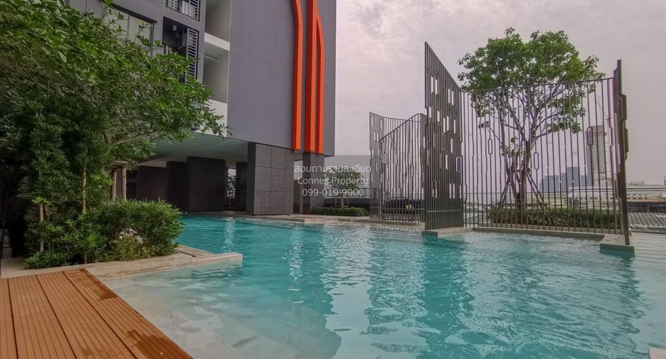 For rent 2 bedrooms condo in Phra Khanong, Bangkok