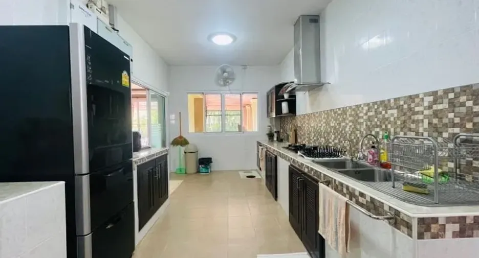 出售 和 出租 8 卧室 独立屋 在 Mueang Chiang Mai, Chiang Mai
