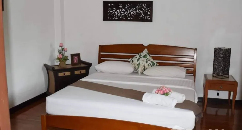 For sale and for rent 7 bedrooms house in Mueang Chiang Mai, Chiang Mai