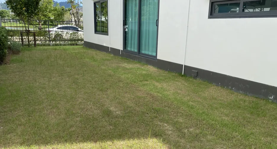 For rent 4 bedrooms house in Mueang Phuket, Phuket