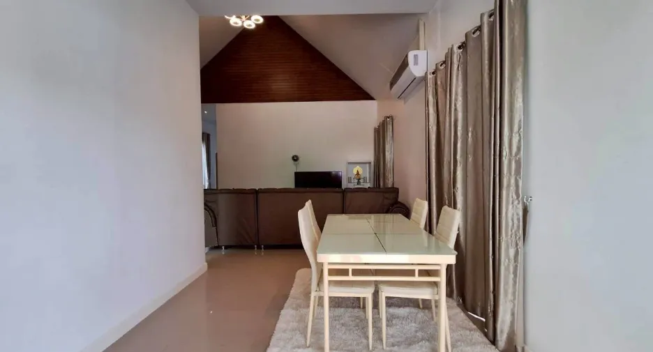 À louer 2 chambres villa à Hua Hin, Prachuap Khiri Khan