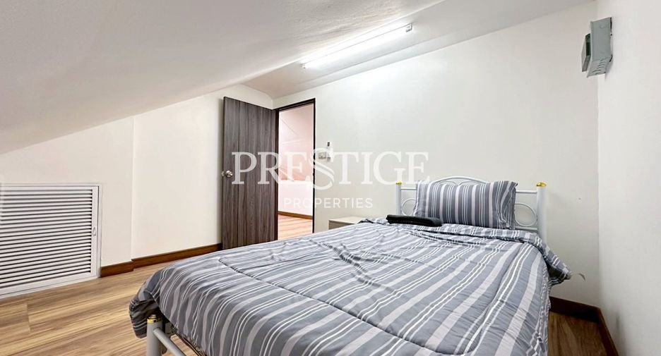 Casa en alquiler de 4 habitaciones en Jomtien, Pattaya