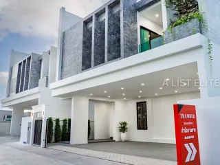 For Rent 4 Bedroom House In Bang Lamung, Chonburi