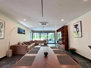 For rent 5 bedrooms house in Bang Lamung, Chonburi